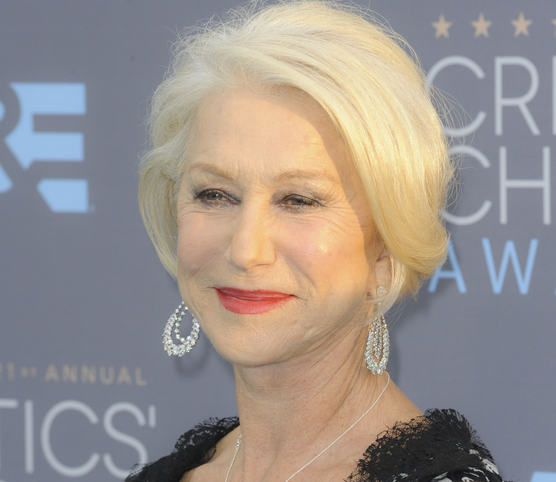 helen mirren rips drunk drivers apart in budweisers super bowl commercial video